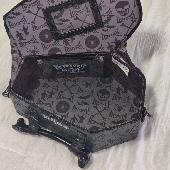 Kreepsville Embossed Coffin Purse - Picture 1 of 3